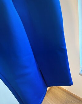 Pouzdrové šaty Coast S - 7