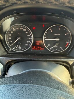 Bmw e91 320d xdrive - 7