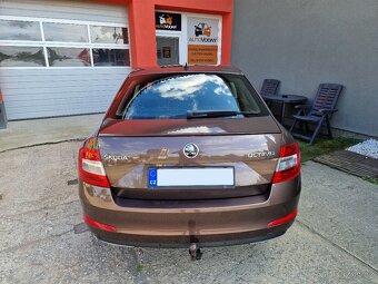 Škoda Octavia 2.0 TDI ELEGANCE 2015 CZ 1. majitel - 7