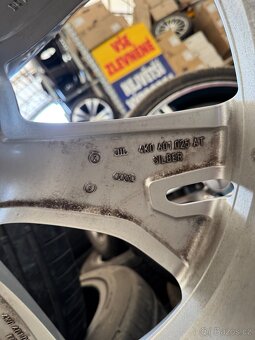 Originální sada kol Audi A7 RS 285/30/22 - 7