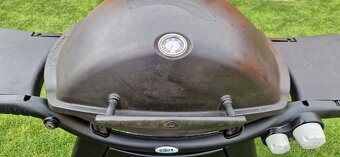 Grill Weber Q3200 - 7