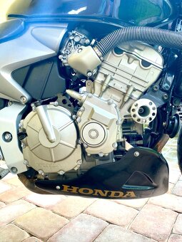 Honda Hornet 600, r.v.2006 - 7