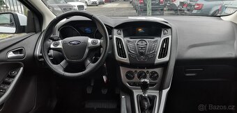 Ford Focus kombi 92kW rok 2014 - 7