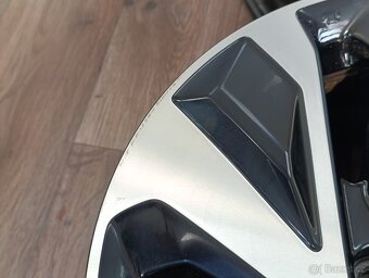 5x114,3 Honda Civic X 7Jx16 ET45 č.16070A alu disky - 7