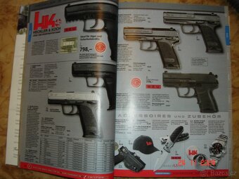 Prodám velké množství Střelecká revue asi 50ročníků, katalog - 7