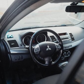 2009 Mithubishi lancer 1.8 - 7