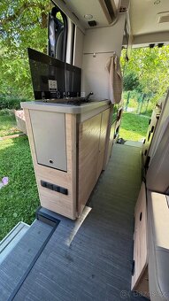 Karavan Pro 3 - 7