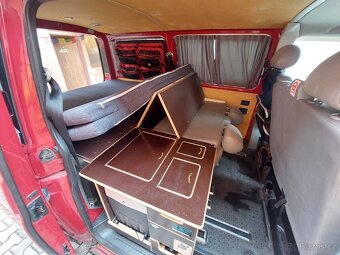 Transporter  T5 1,9 TDI 77 kW - 7