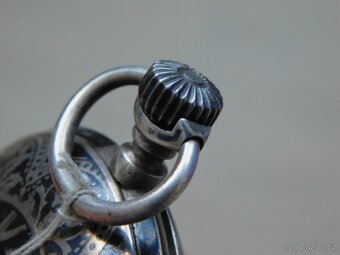 Celostříbrné tulou zdobené tříplášťové raritní kapesní hodin - 7