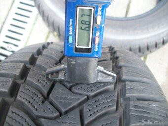 sada zimních Dunlop WS5 215.60.16 95H - 7