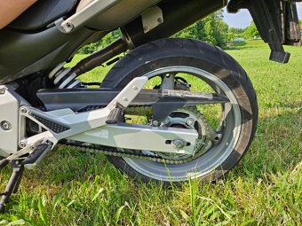 Honda CB600F Hornet - 7