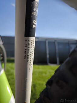 Cube Attention HPA – hliníkový rám 18″, kola 27,5″ - 7