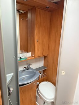 Bürstner Megavan 675 - 7