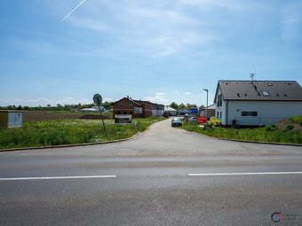 Prodej pozemku 1 213 m2 - Pardubice, Dubany, ev.č. 00565 - 7