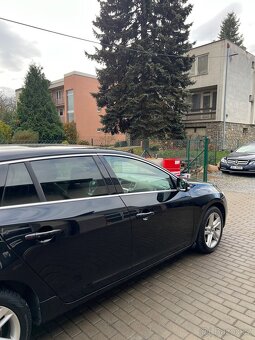 Volvo V60 D6 Plug-In Hybrid - 7