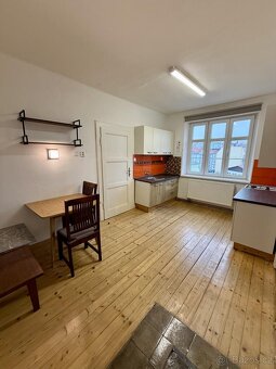 Prodej bytu 2.+kk 43 m2 - 7