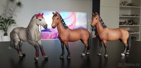Schleich koně koníci Trakénský kůň Traken - 7