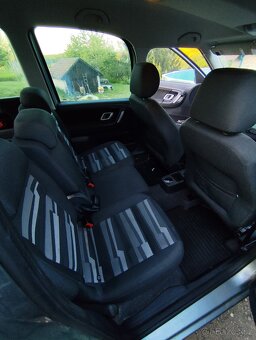 Roomster 1.4 16V 63kw, 2010 - 7
