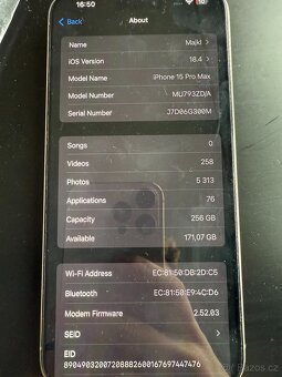 Apple iPhone 15 Pro Max 256GB Natural Titanium + Rimowa obal - 7