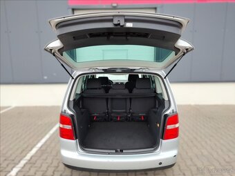 Volkswagen Touran 1,9 TDI Trendline (2005) - 7