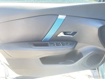 Citroën C4 ë- FeelPDC+Kam - 7