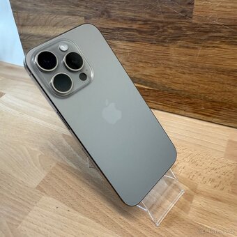 iPhone 15 Pro 128GB, šedý, 100% baterie (rok záruka) - 7