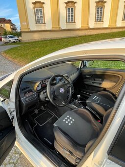 Fiat Punto 1.4 16v 70kw sport - 7