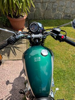 Triumph Bonneville 800 1.maj. 13tKm - 7