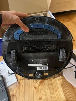 Robotický vysavač Tesla na mokré i suché vysávání - 7