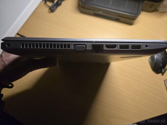 Notebook HP 15 s i5 - 7