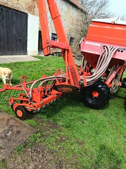 Secí stroj-Accord Pneumatic DV6 - 7