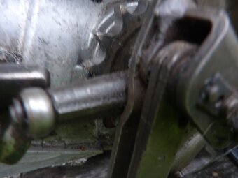 ČZ 175 motor - 7