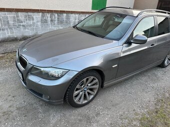 BMW 330xdrive manuál 180kw - 7