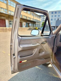 1992 Ford F-250 XLT | 4x4 | MANUÁL | 5.8 V8 | DPH - 7