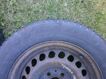 2xObutá celoroční kola GOOD YEAR 205/65 R15 2x 6,5MM - 7
