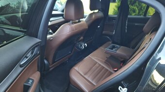 Alfa romeo Stelvio - 7