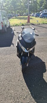 Suzuki Burgman 200, 2010, 15140km - 7