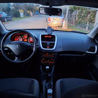 Peugeot 206+ Trendy 1,1i Dovoz Rakousko najeto 76t.km. - 7