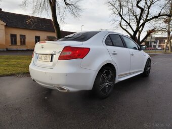 Suzuki Kizashi 2.4, 4x4, automat - 7