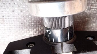 Malý křížový stůl - 7