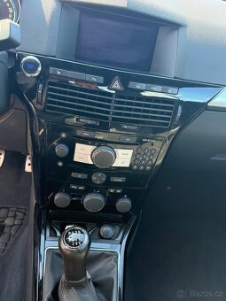Opel Astra Twintop - 7