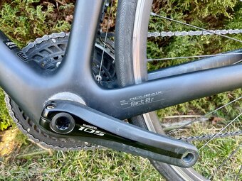 Karbonové silniční kolo Specialized Roubaix - 7