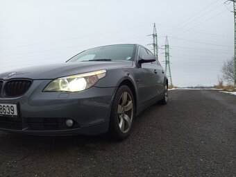 BMW E60 530xd Facelift. rok 2006 Automatické 170kw 4x4 - 7