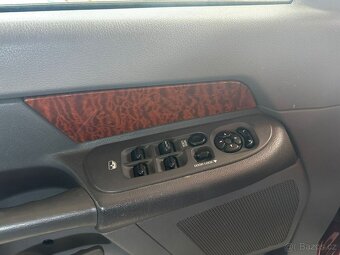 Dodge RAM 3500 - 7