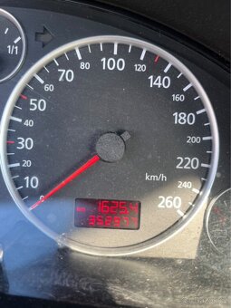 Audi A6 C5 2.5 tdi - 7