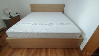 Prodám postel MALM 180x200 - 7