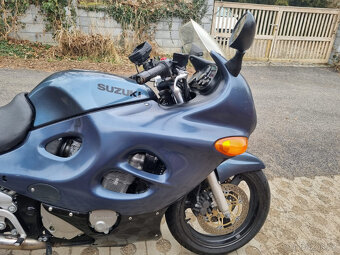 Suzuki GSX 750 F - 7