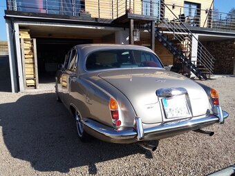 Jaguar 420 Saloon 4,2L - 7
