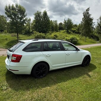 ŠKODA OCTAVIA  3 facelift Kombi benzin/CNG - 7