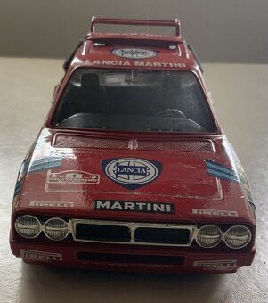 Model Bburago Lancia Delta S4  1/24 - 7